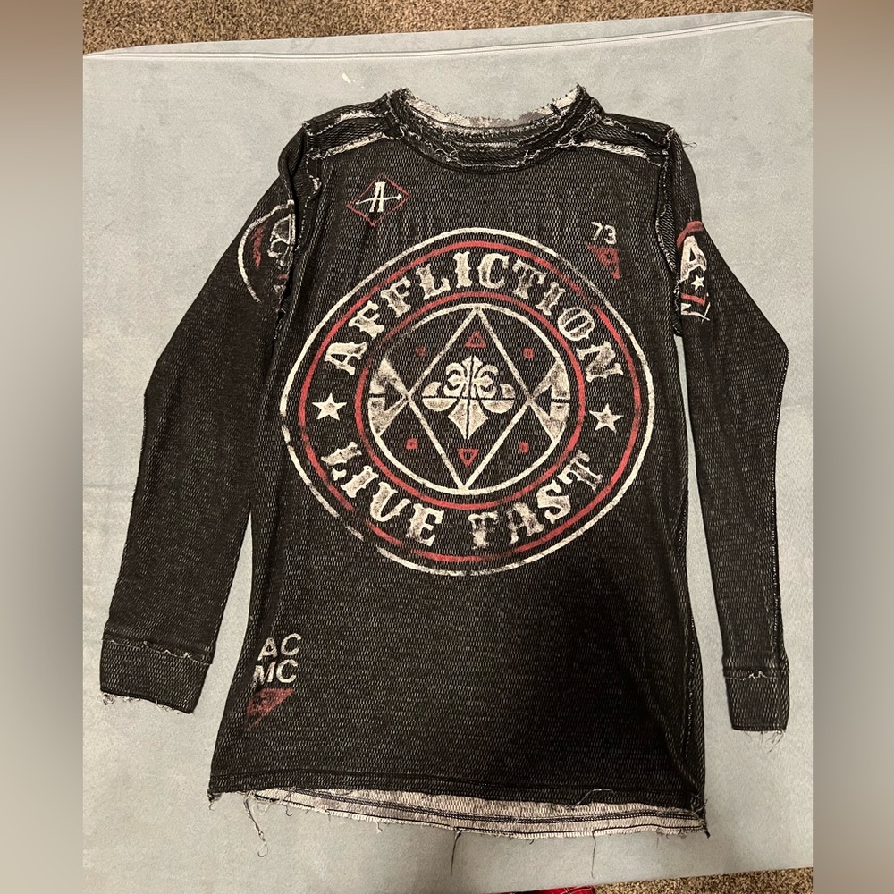 Gorgeous Reversible Affliction Thermal Shirt